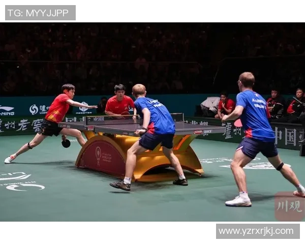 南京羽毛球队世界杯精彩配合展现团队精神与竞技实力的完美结合